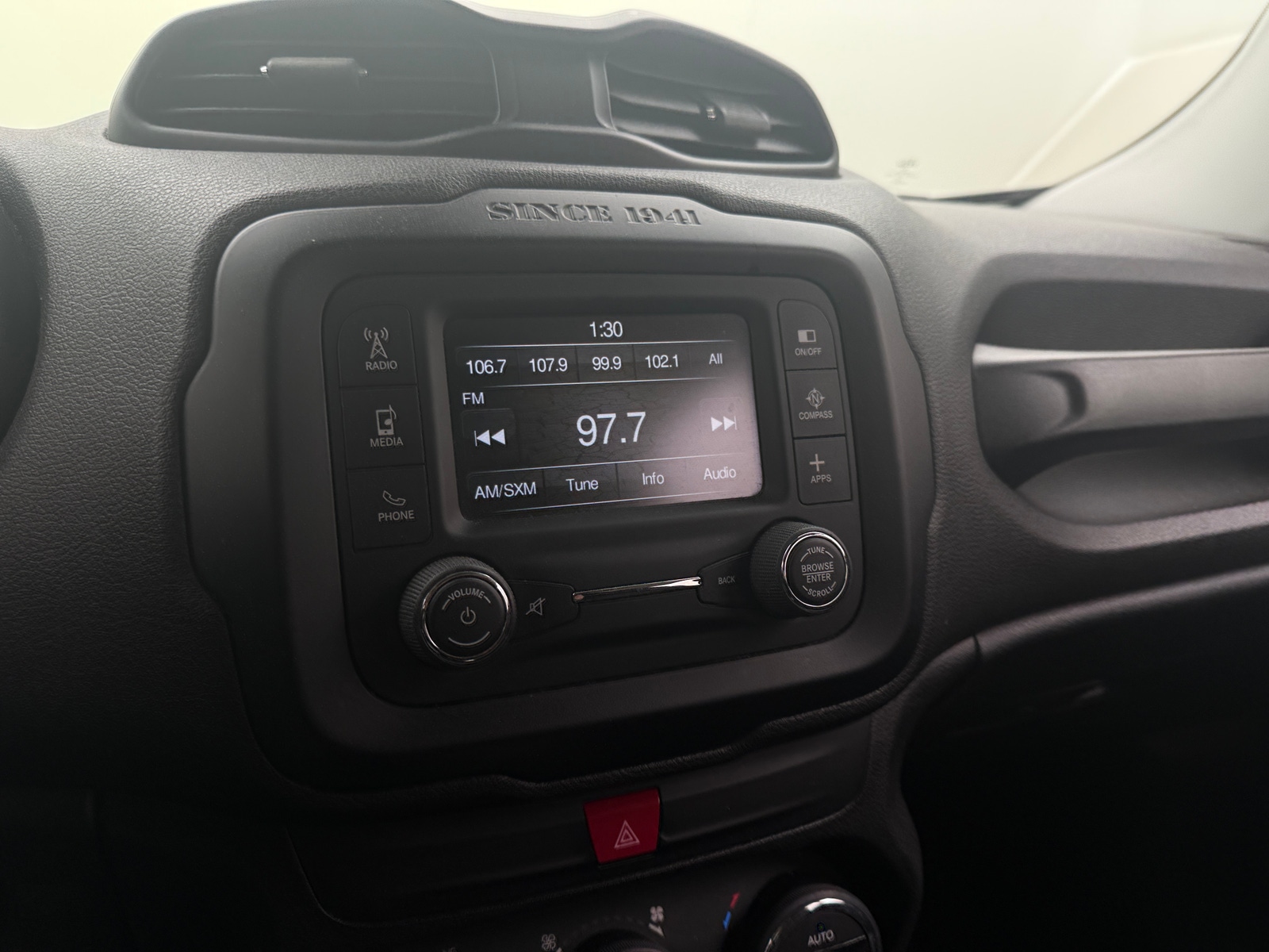 Thumbnail: 2017 Jeep Renegade - 4