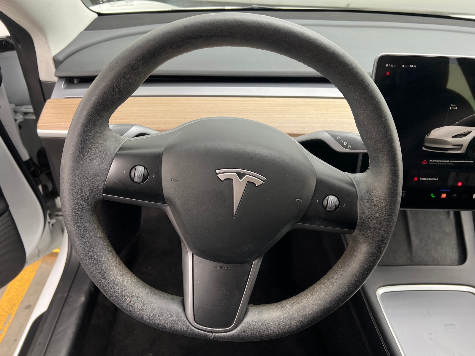 Thumbnail: 2023 Tesla Model 3 - 4