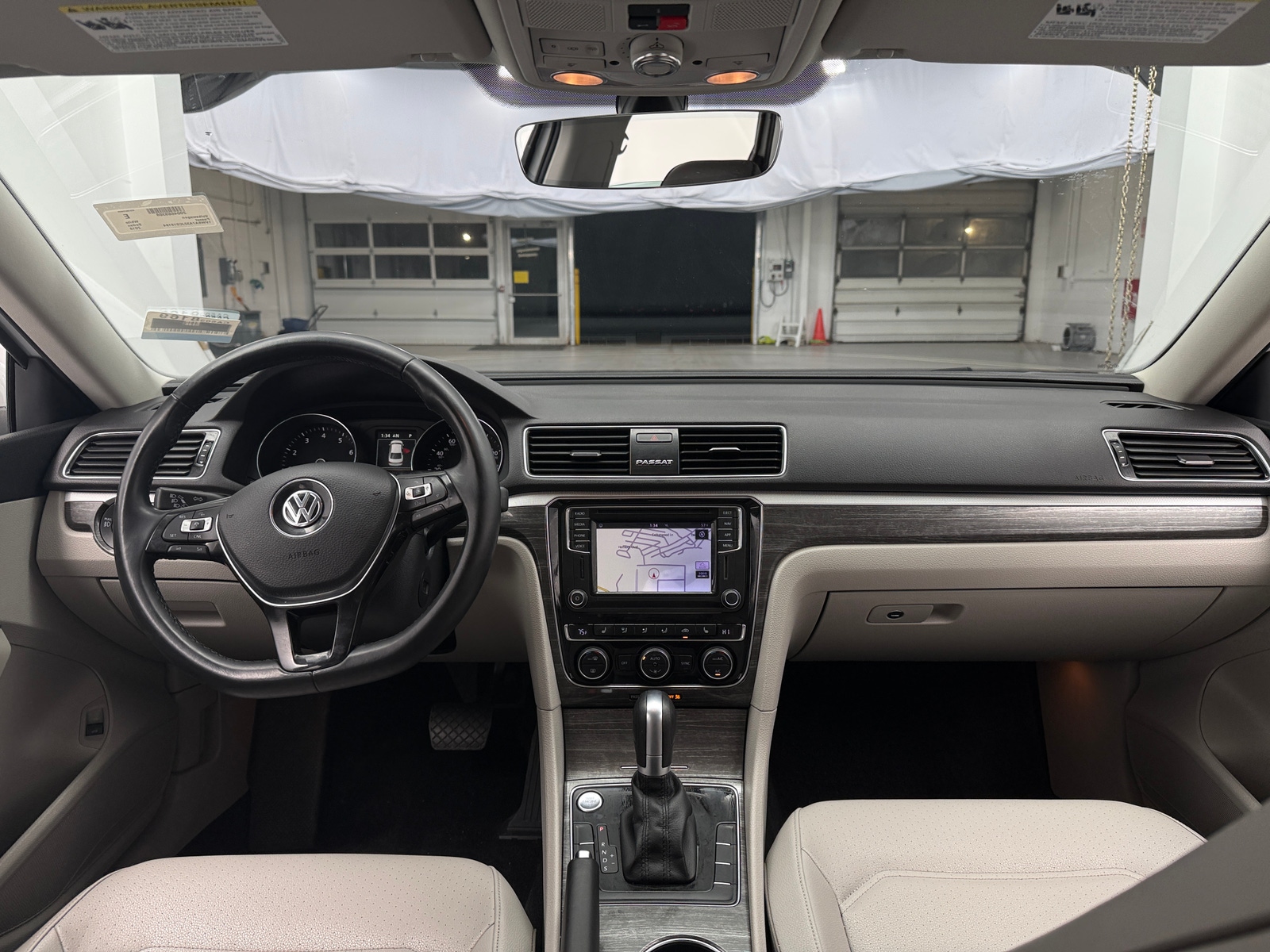 Thumbnail: 2018 Volkswagen Passat - 2