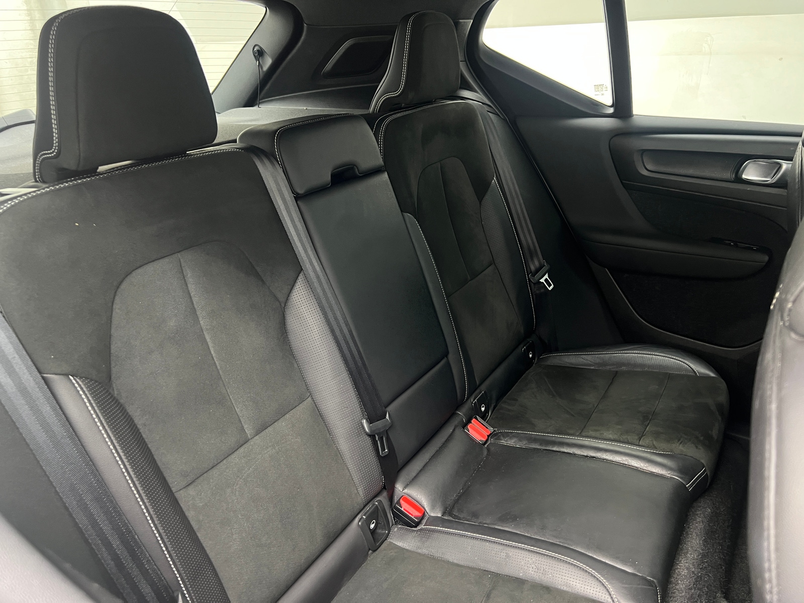 Thumbnail: 2019 Volvo XC40 - 6