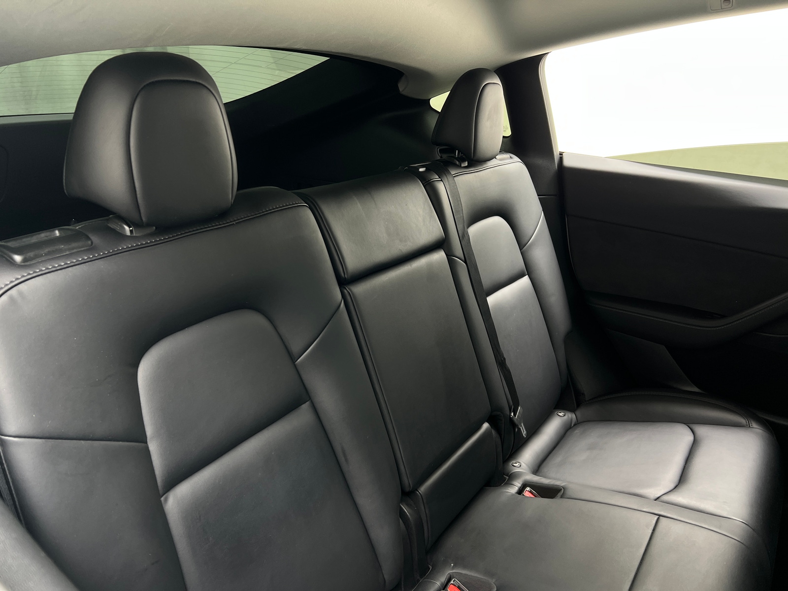 Thumbnail: 2022 Tesla Model Y - 5