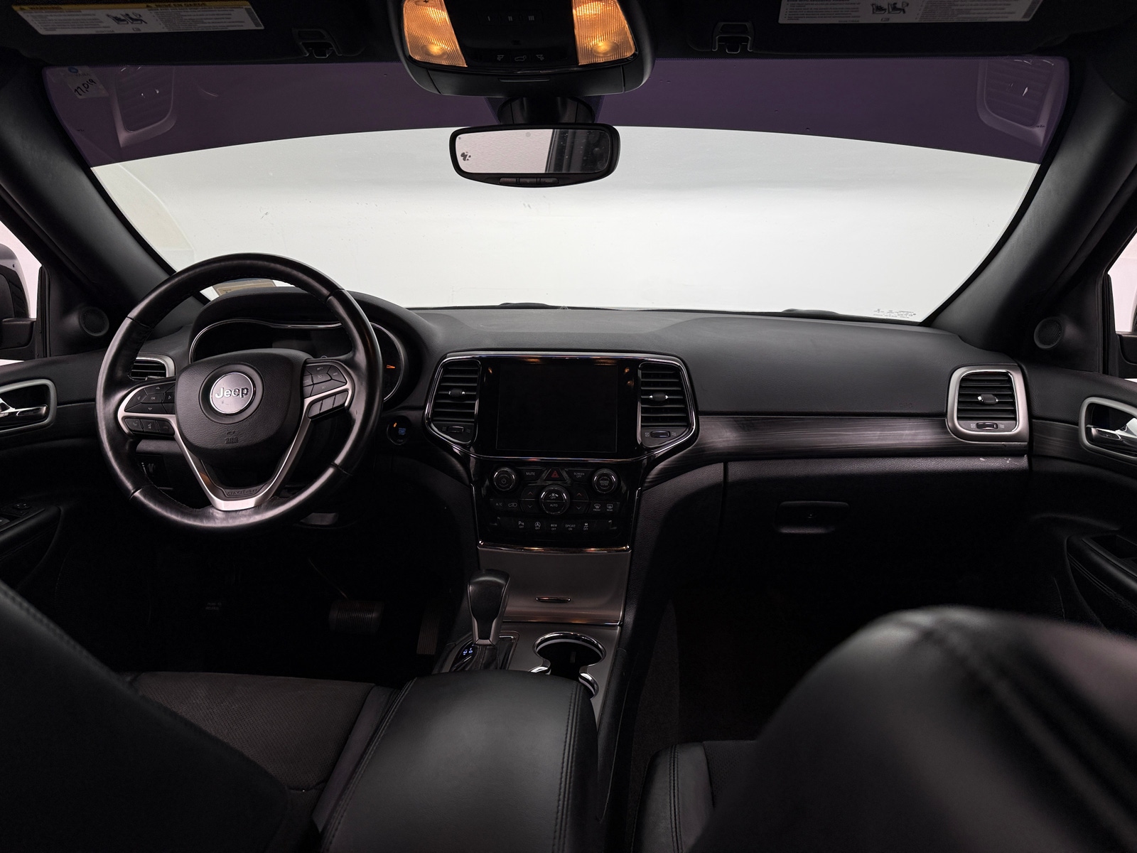 Thumbnail: 2022 Jeep Grand Cherokee - 3