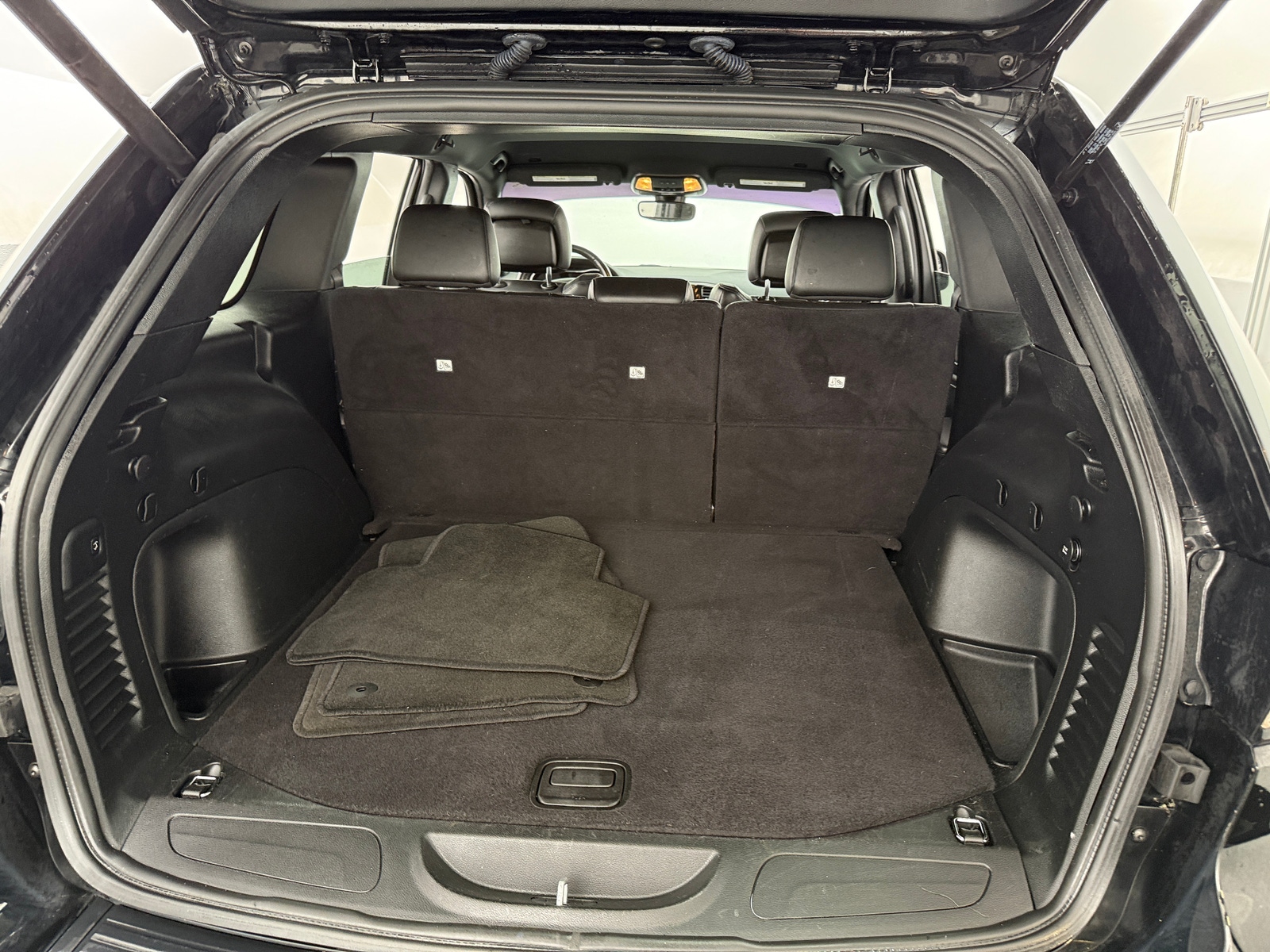 Thumbnail: 2022 Jeep Grand Cherokee - 7