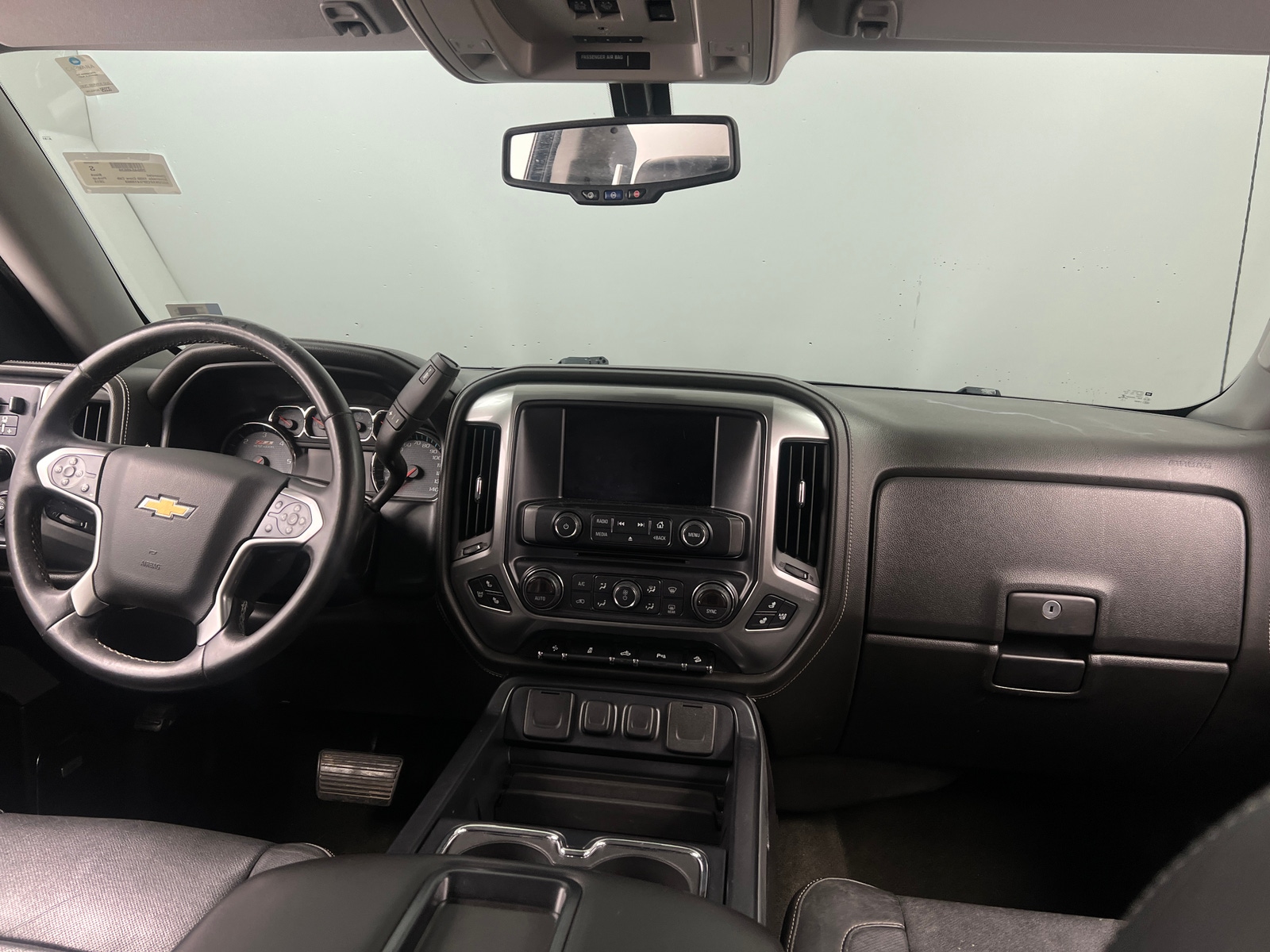 Thumbnail: 2015 Chevrolet Silverado 1500 - 2