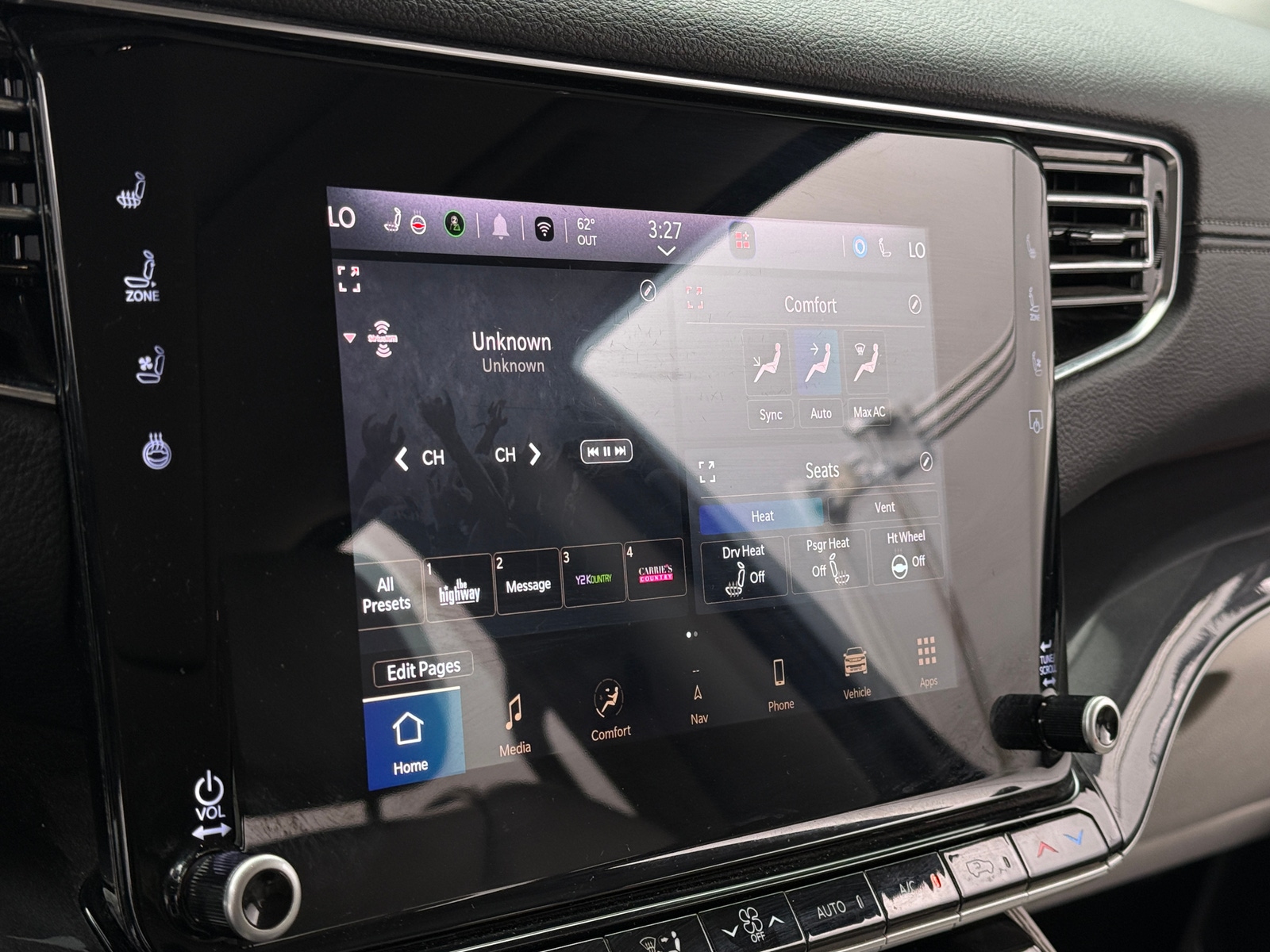 Thumbnail: 2023 Jeep Wagoneer - 3