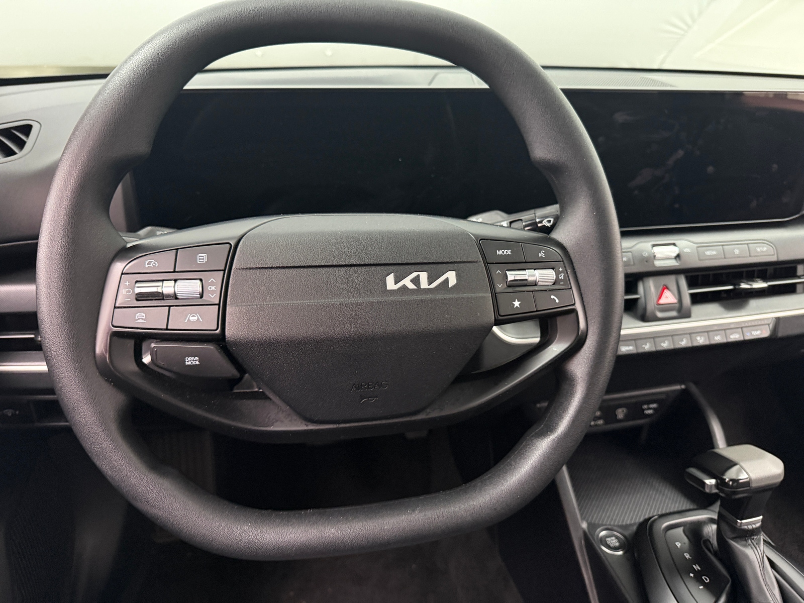 Thumbnail: 2025 Kia K4 - 5