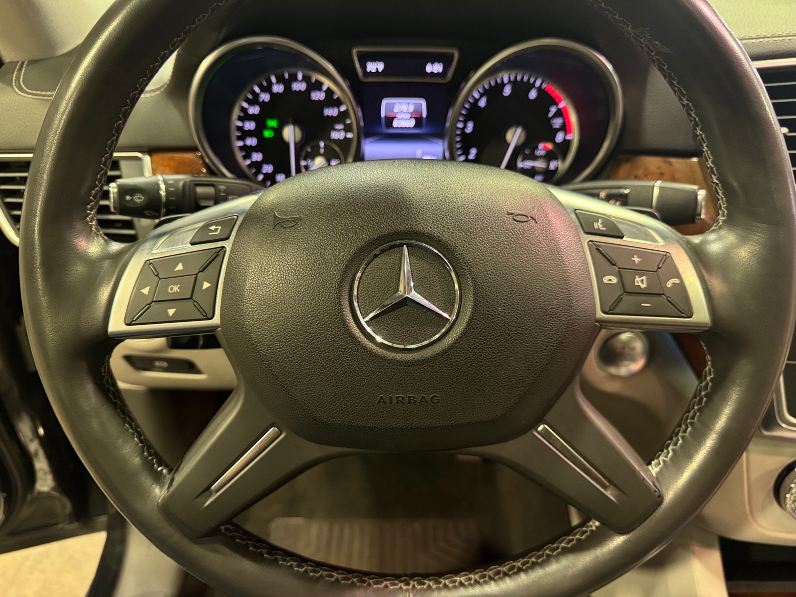 Thumbnail: 2015 Mercedes-Benz GL-Class - 4