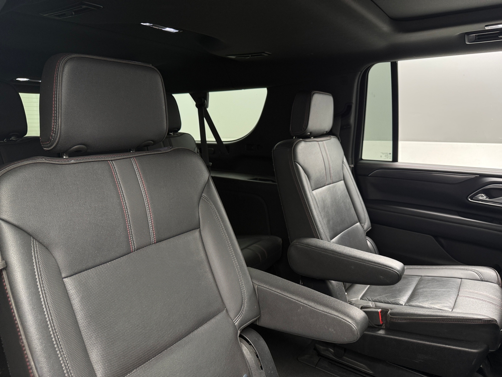 Thumbnail: 2021 Chevrolet Suburban - 5