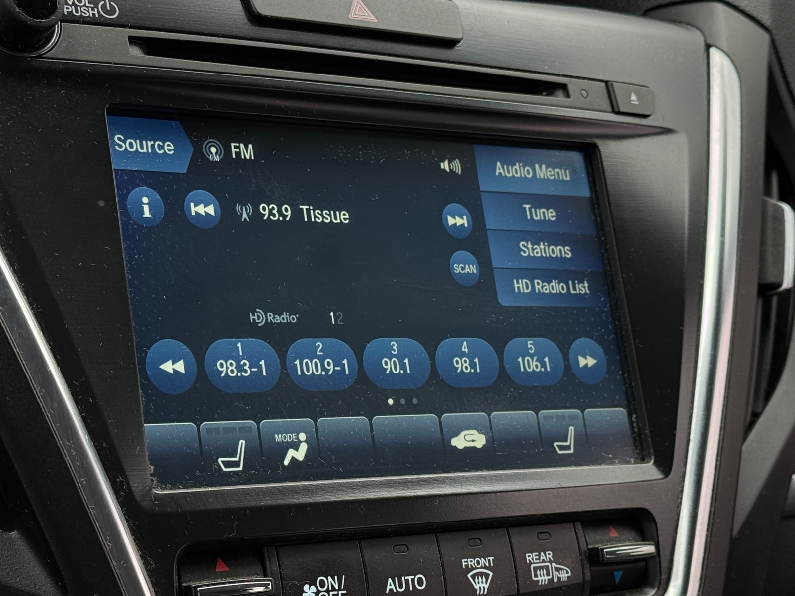 Thumbnail: 2018 Acura MDX - 3