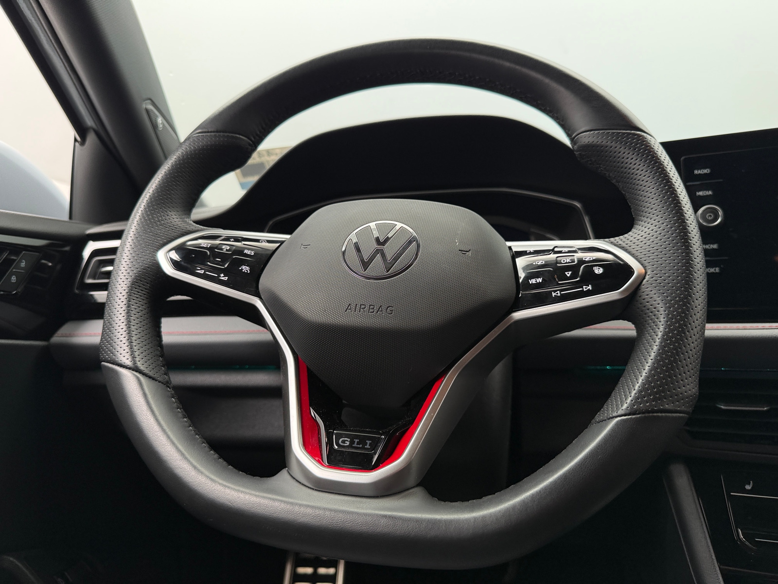 Thumbnail: 2025 Volkswagen Jetta - 4