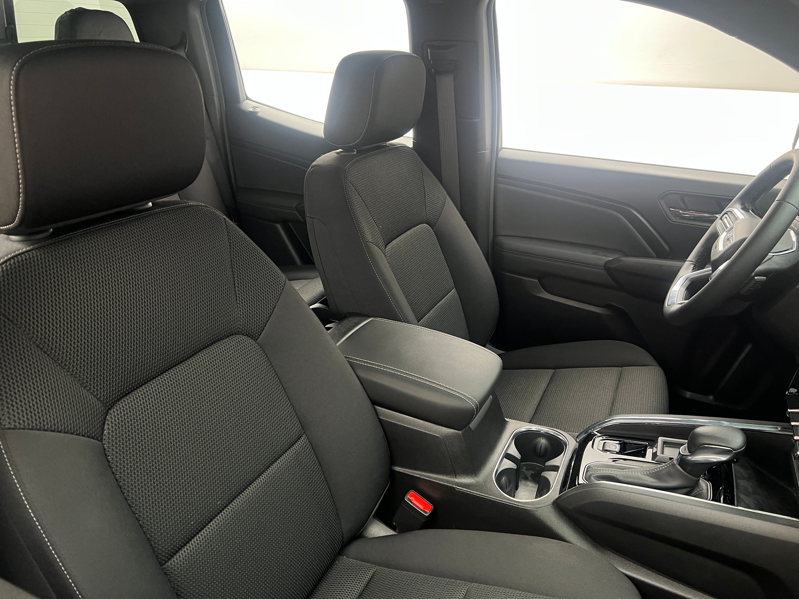 Thumbnail: 2023 GMC Canyon - 2