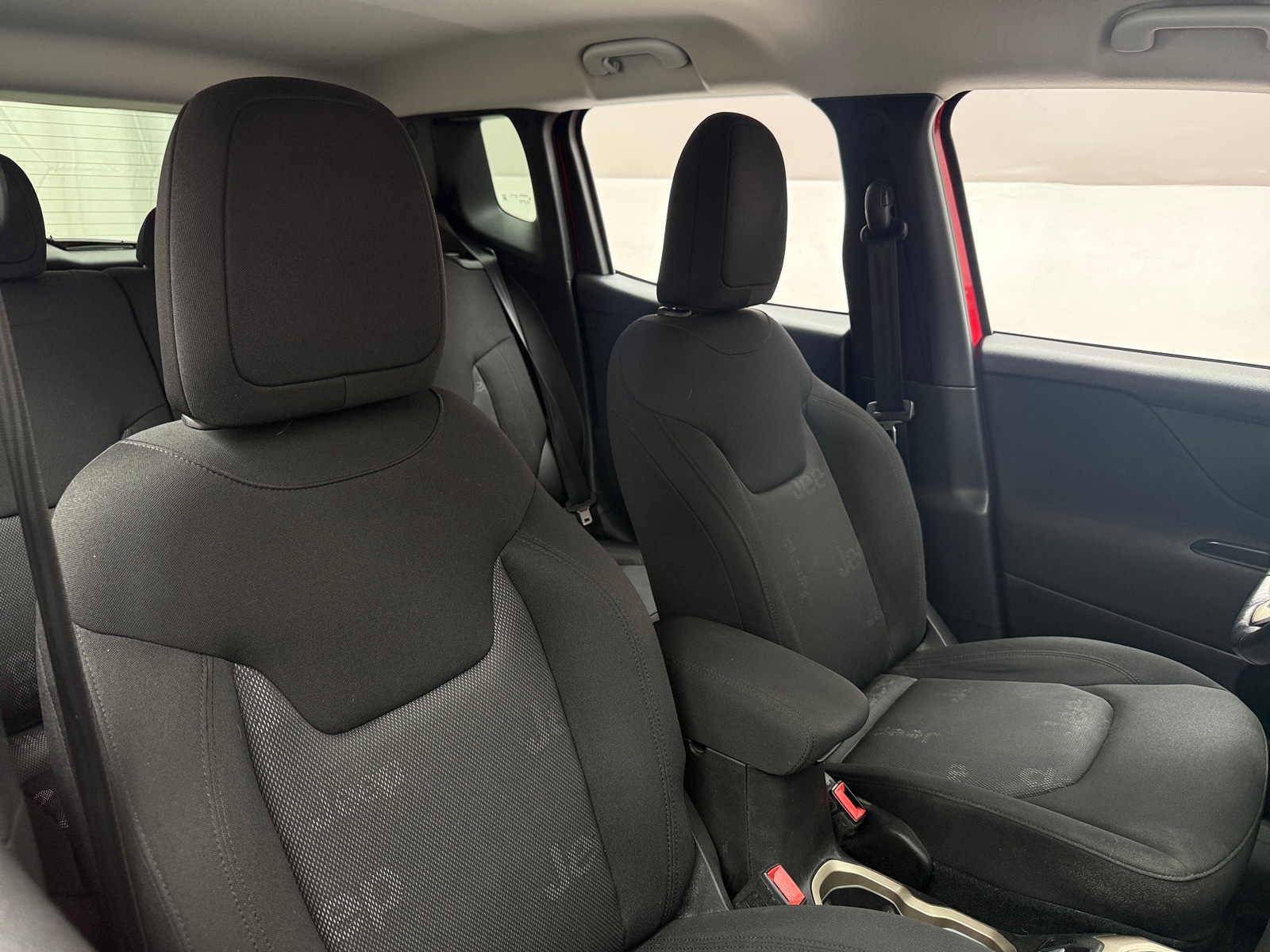 Thumbnail: 2017 Jeep Renegade - 2