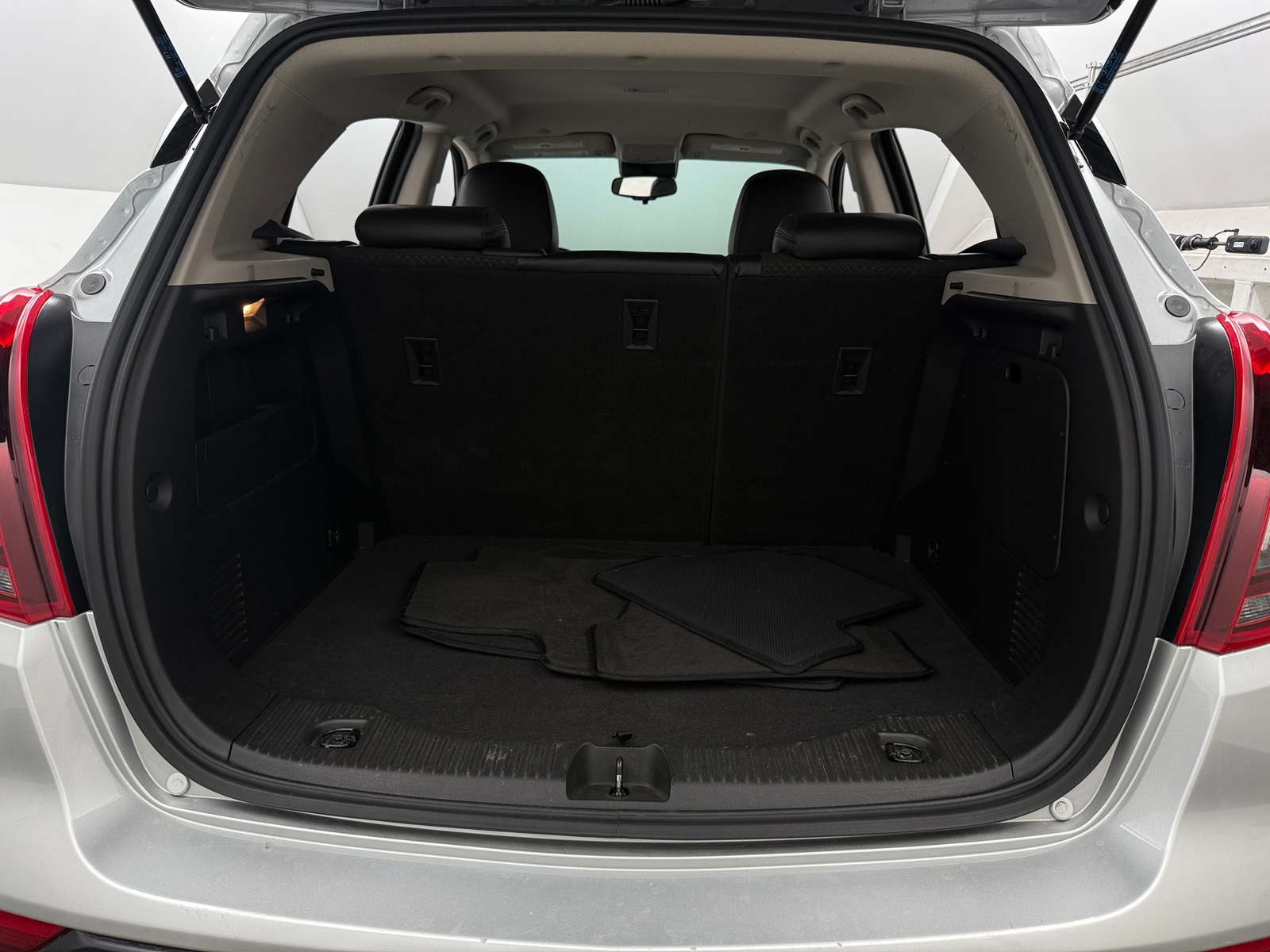 Thumbnail: 2018 Buick Encore - 7