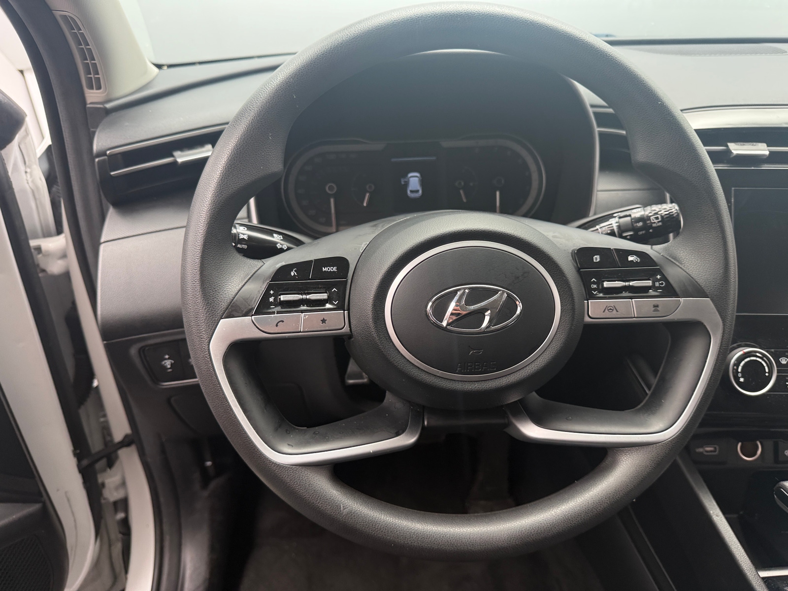 Thumbnail: 2023 Hyundai Tucson - 5