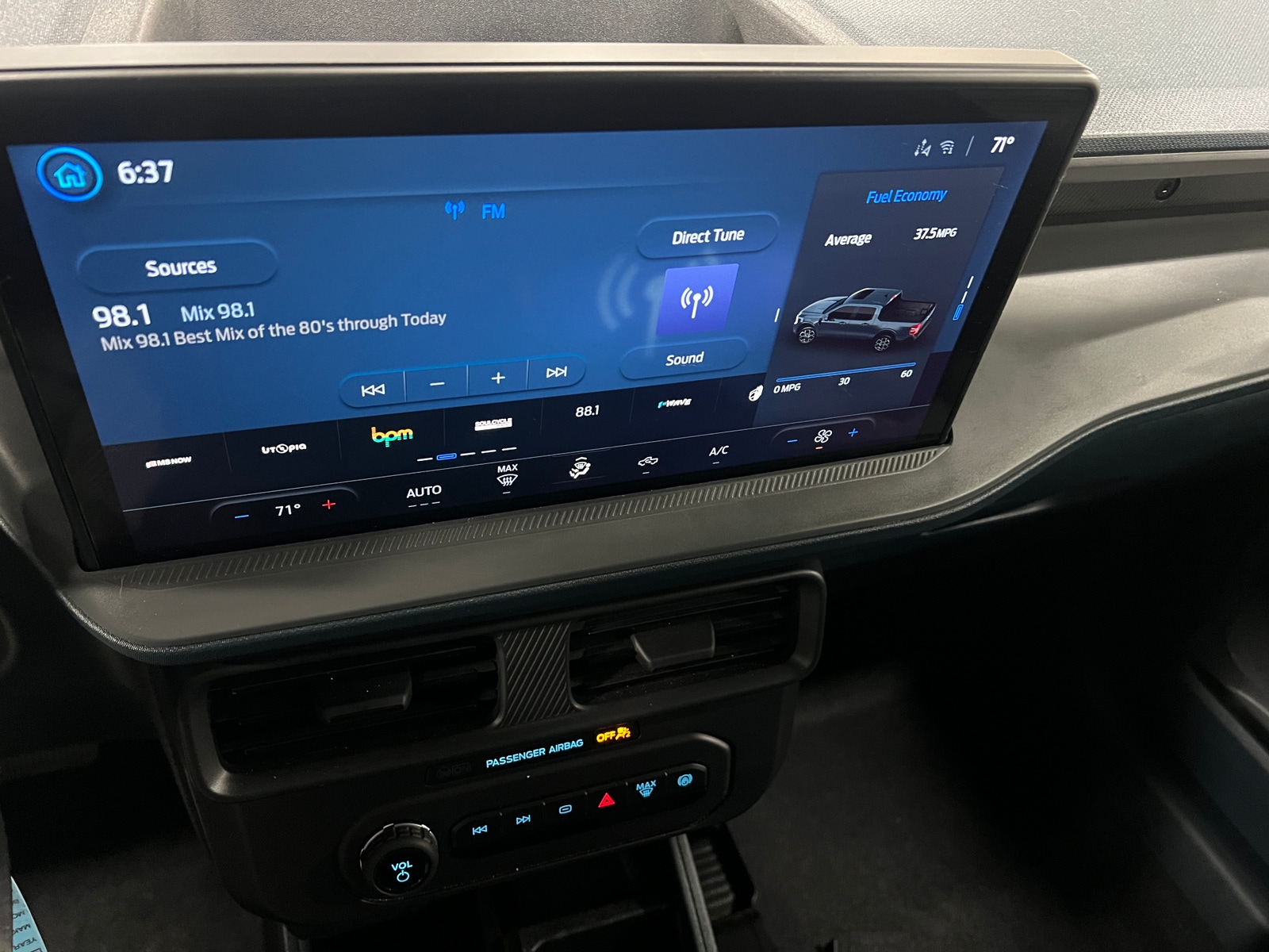 Thumbnail: 2025 Ford Maverick - 4