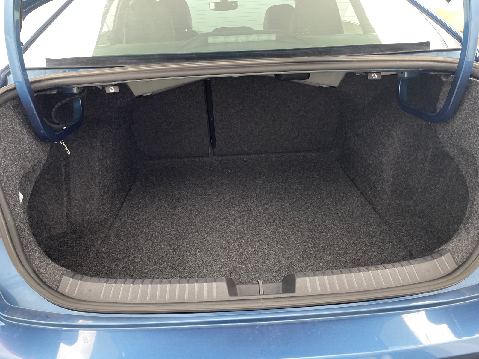 Thumbnail: 2020 Volkswagen Jetta - 6