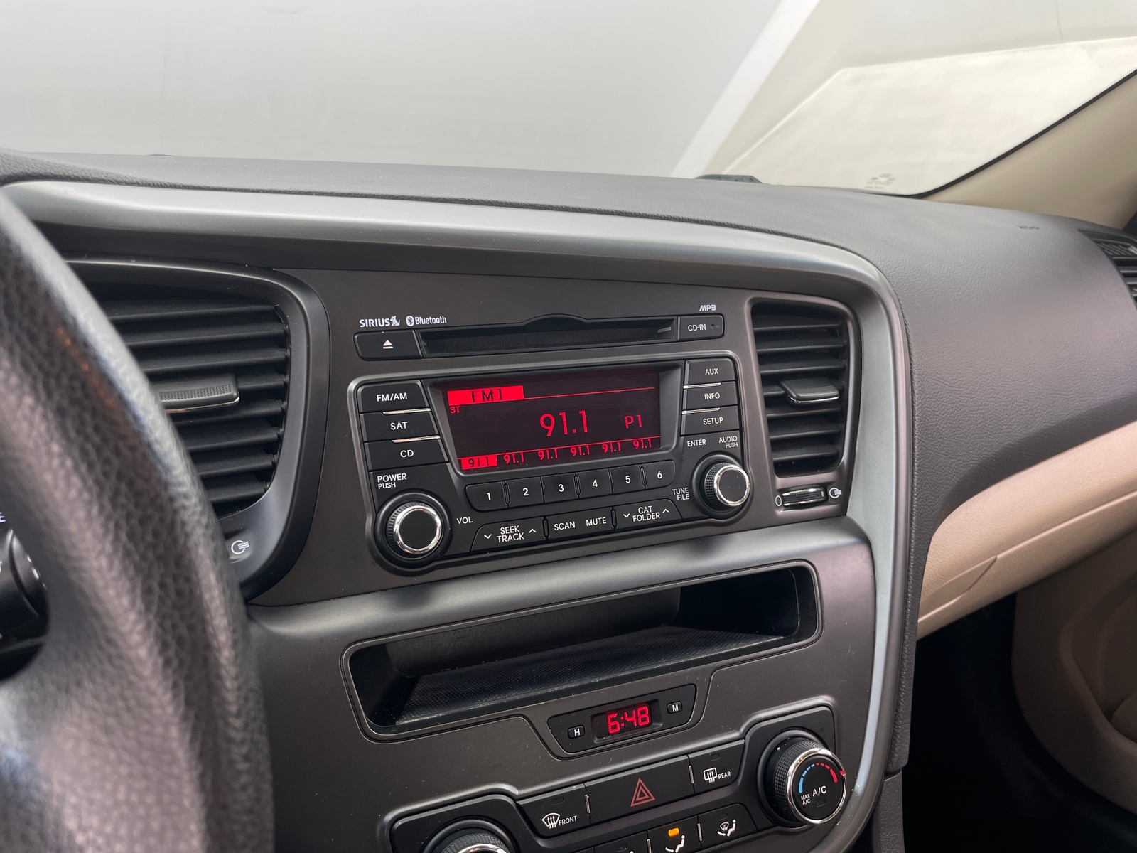 Thumbnail: 2013 Kia Optima - 4