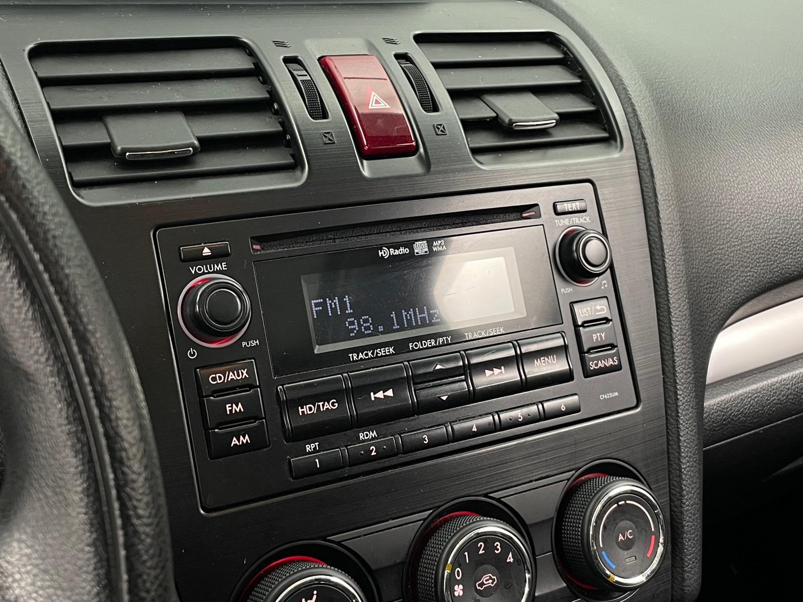 Thumbnail: 2015 Subaru Forester - 4