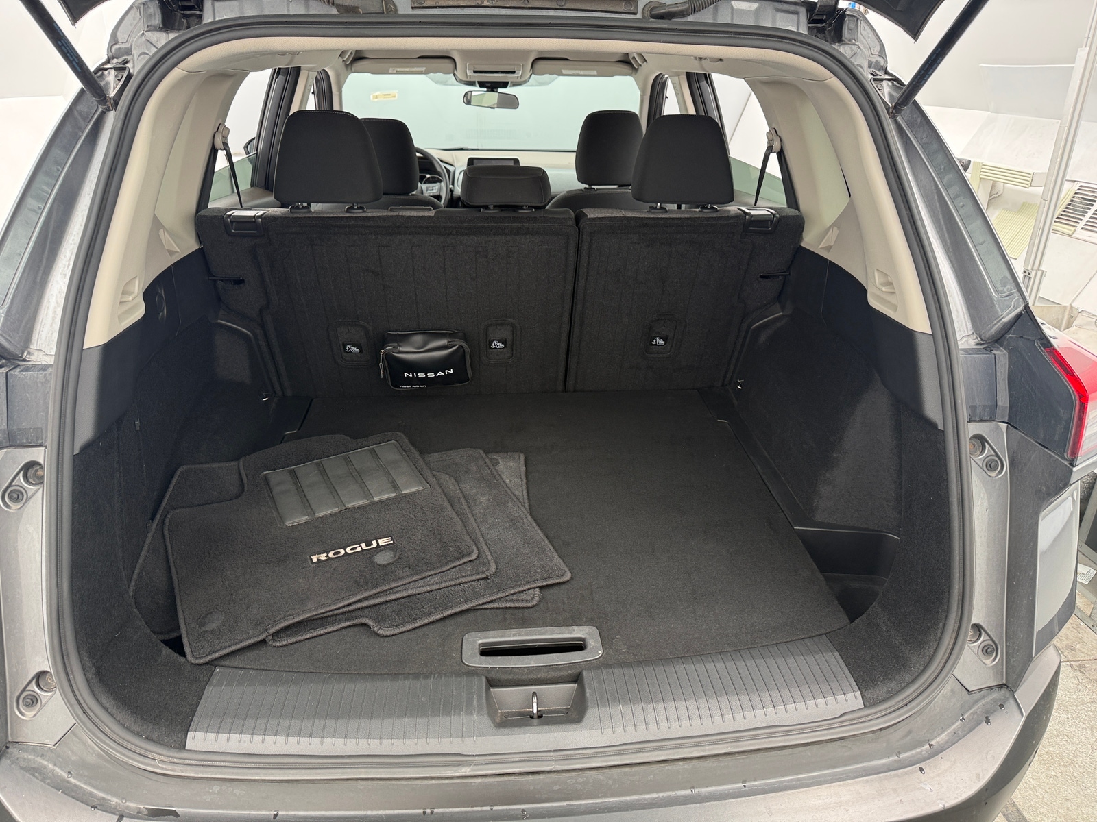 Thumbnail: 2021 Nissan Rogue - 7