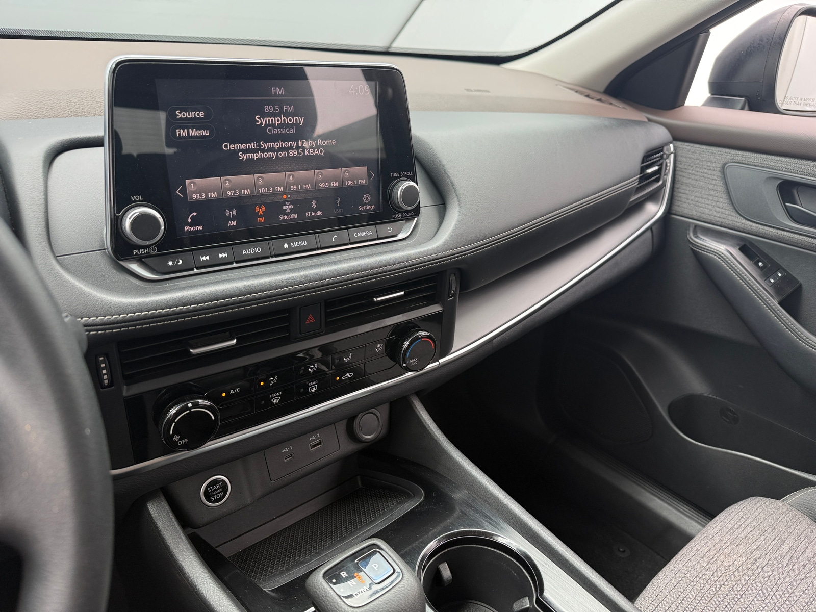 Thumbnail: 2021 Nissan Rogue - 4