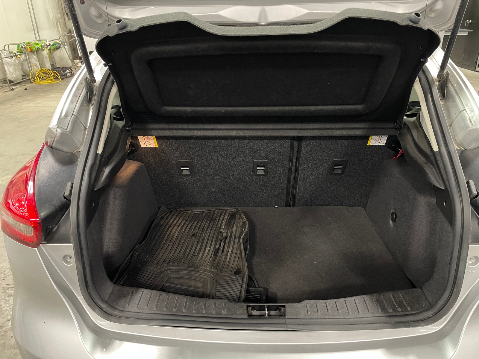 Thumbnail: 2018 Ford Focus - 7