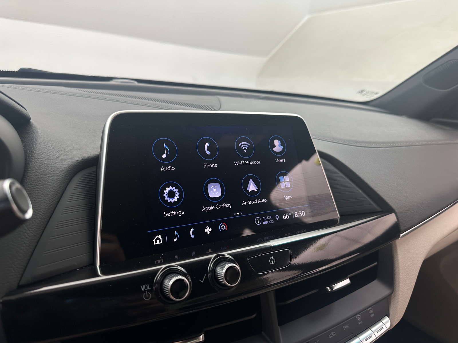 Thumbnail: 2025 Cadillac CT4 - 3