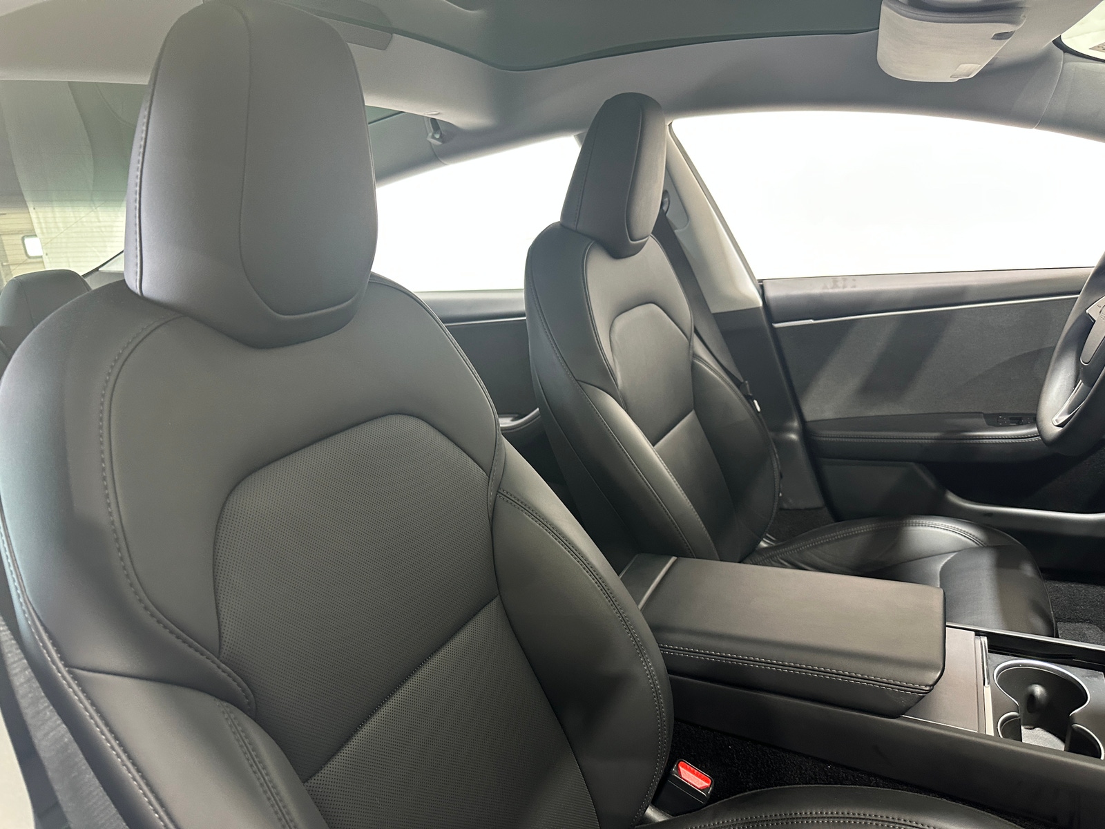 Thumbnail: 2025 Tesla Model 3 - 2