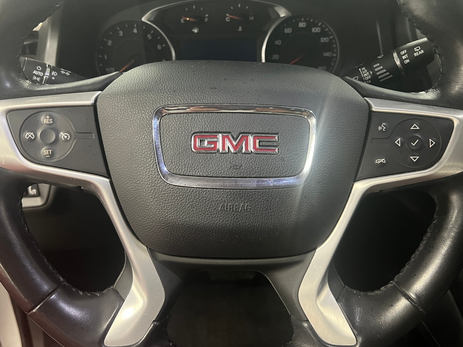 Thumbnail: 2020 GMC Acadia - 4