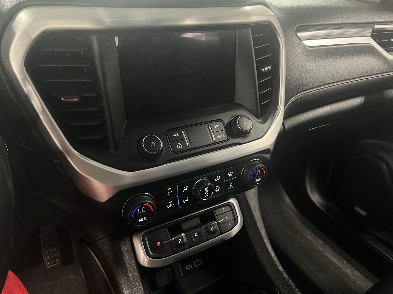 Thumbnail: 2020 GMC Acadia - 3