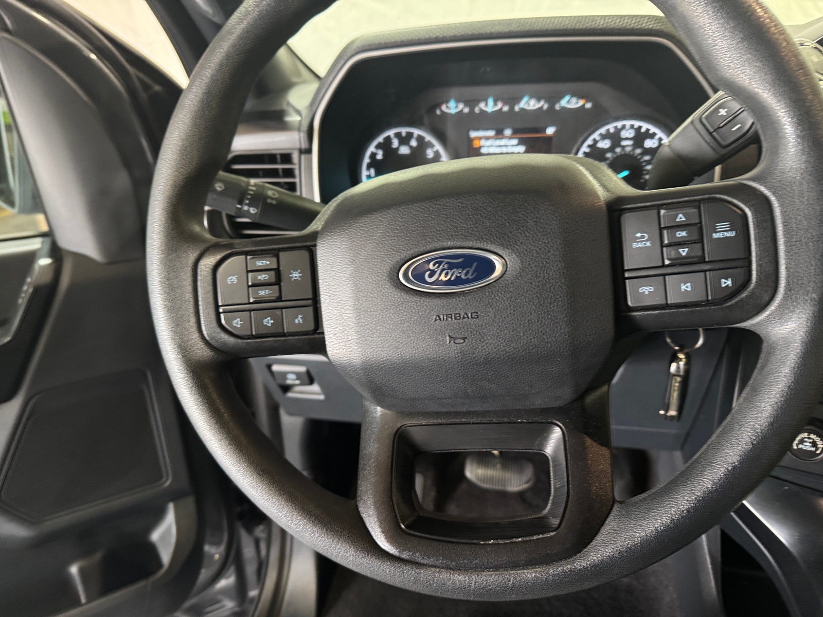 Thumbnail: 2023 Ford Econoline - 5