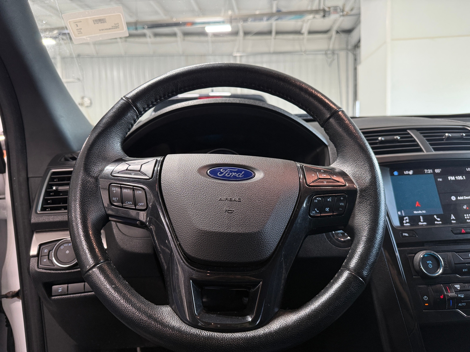 Thumbnail: 2018 Ford Explorer - 4