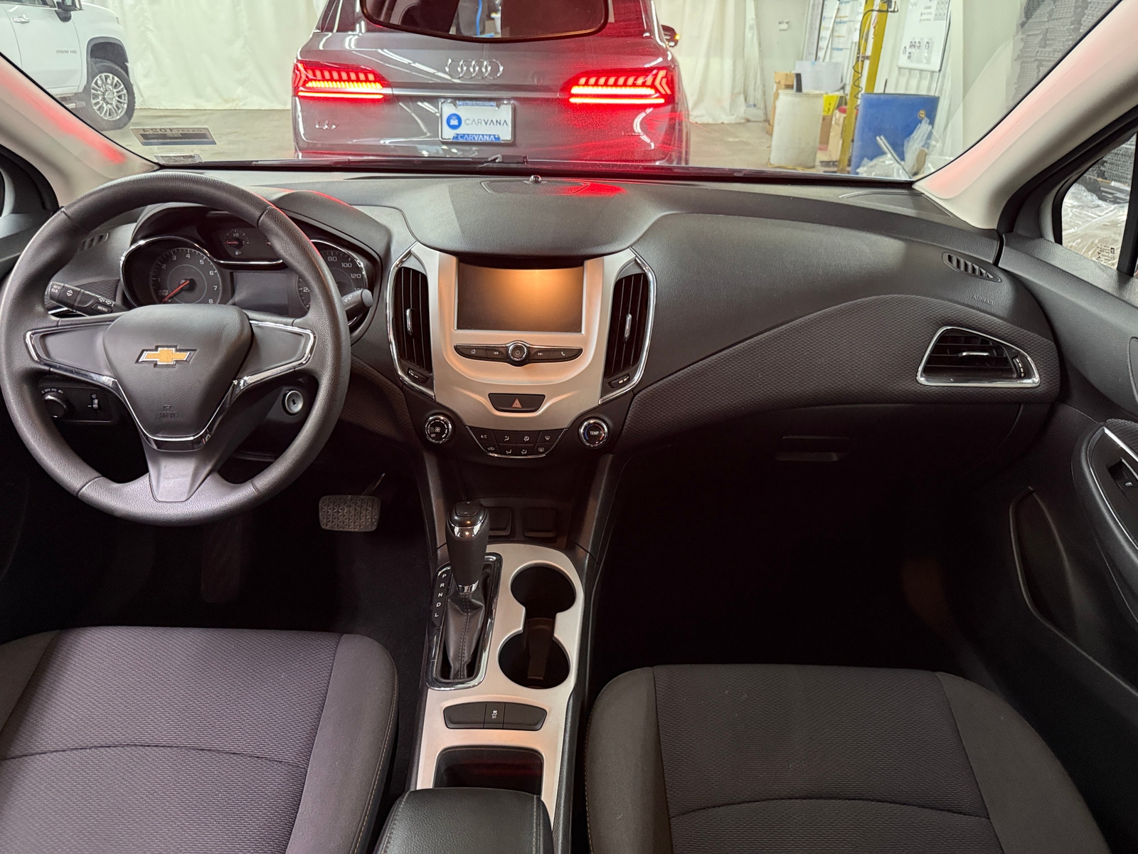 Thumbnail: 2017 Chevrolet Cruze - 3