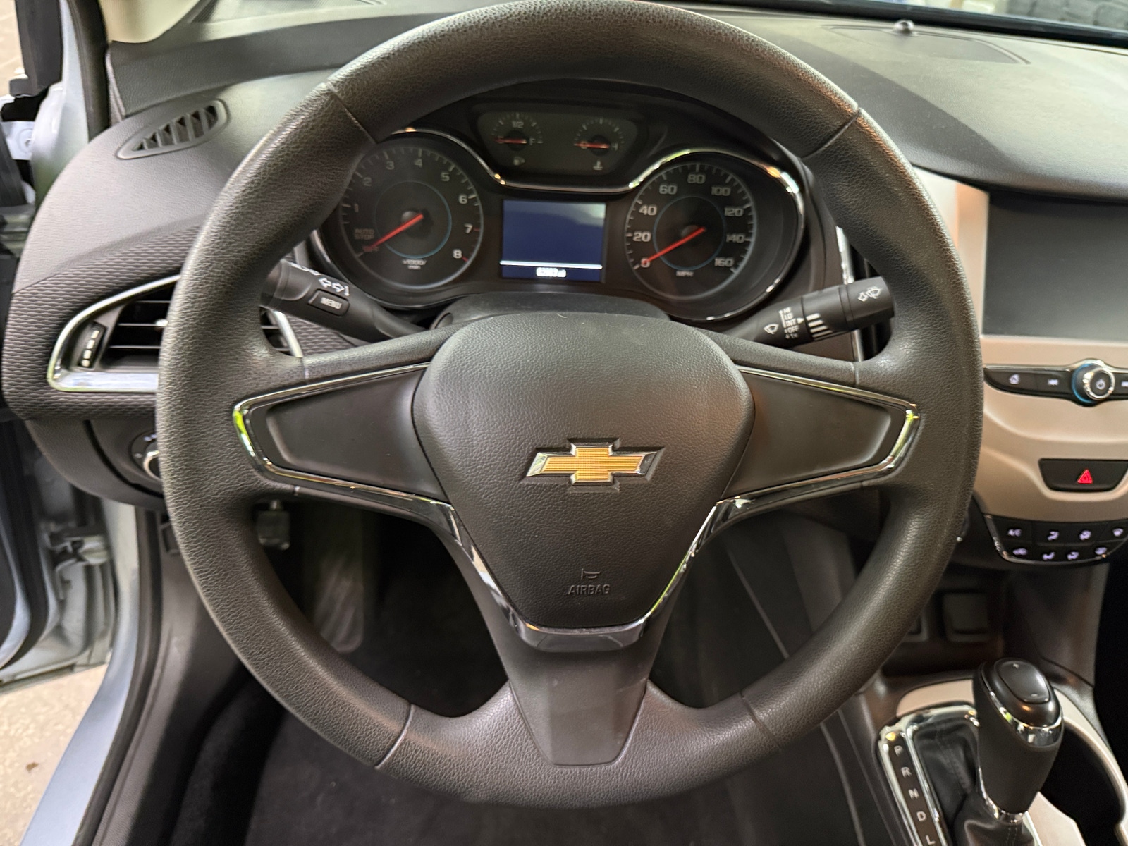 Thumbnail: 2017 Chevrolet Cruze - 5