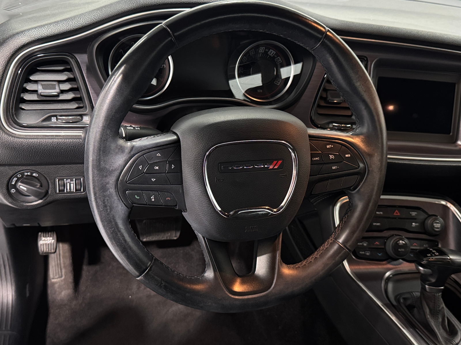 Thumbnail: 2018 Dodge Challenger - 4