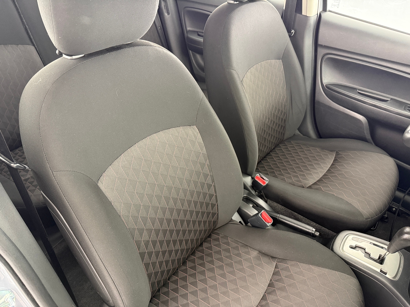 Thumbnail: 2021 Mitsubishi Mirage - 2