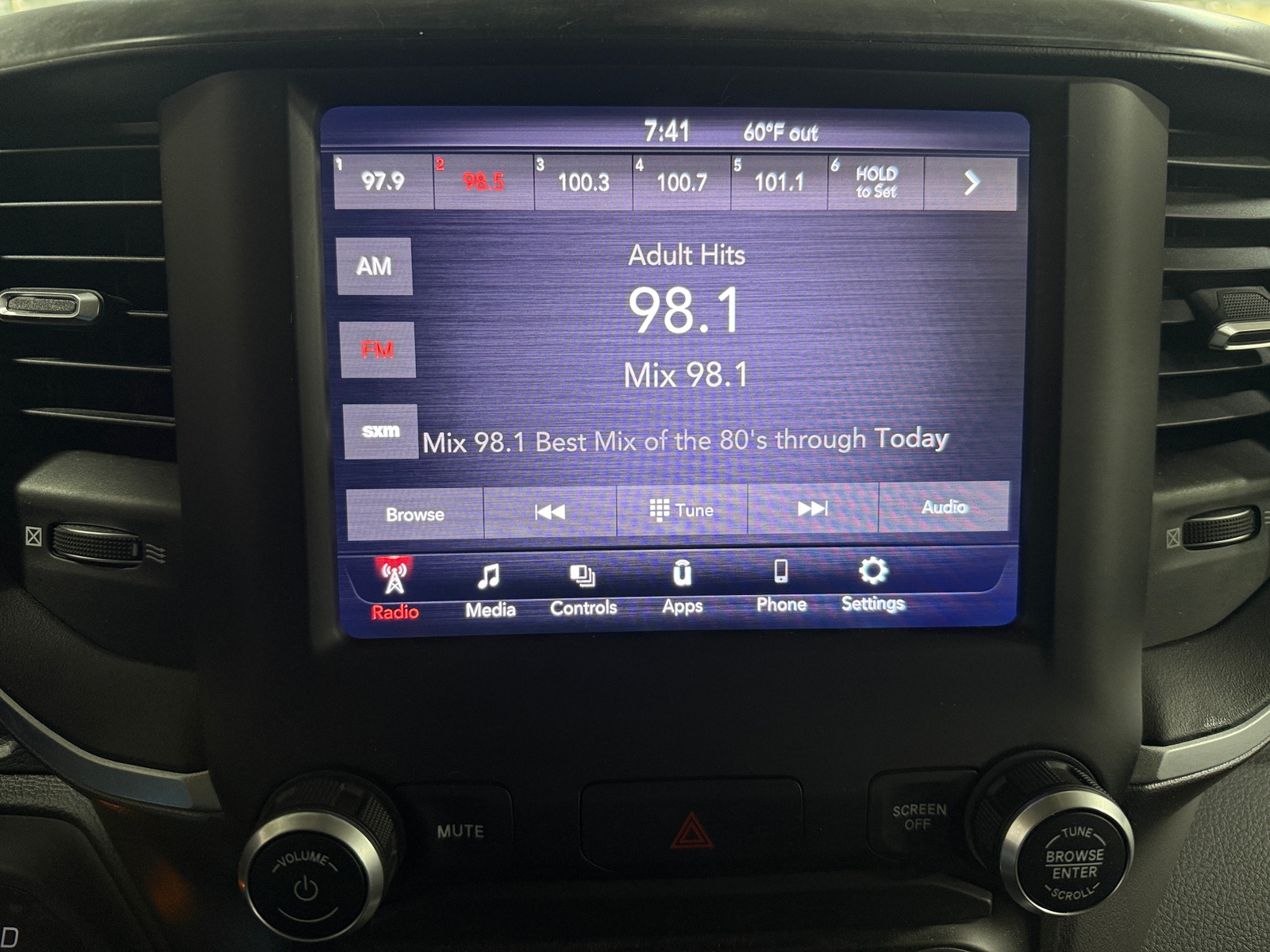 Thumbnail: 2019 RAM 1500 - 4