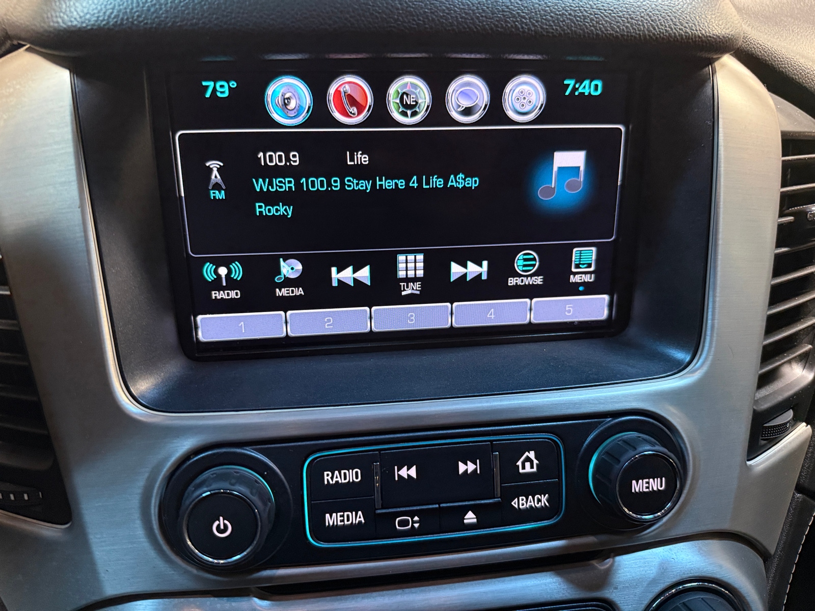 Thumbnail: 2018 GMC Yukon - 3