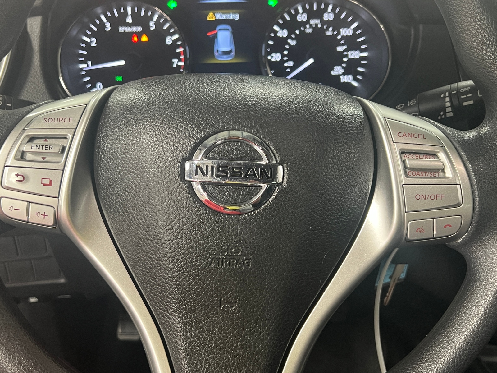 Thumbnail: 2015 Nissan Rogue - 5