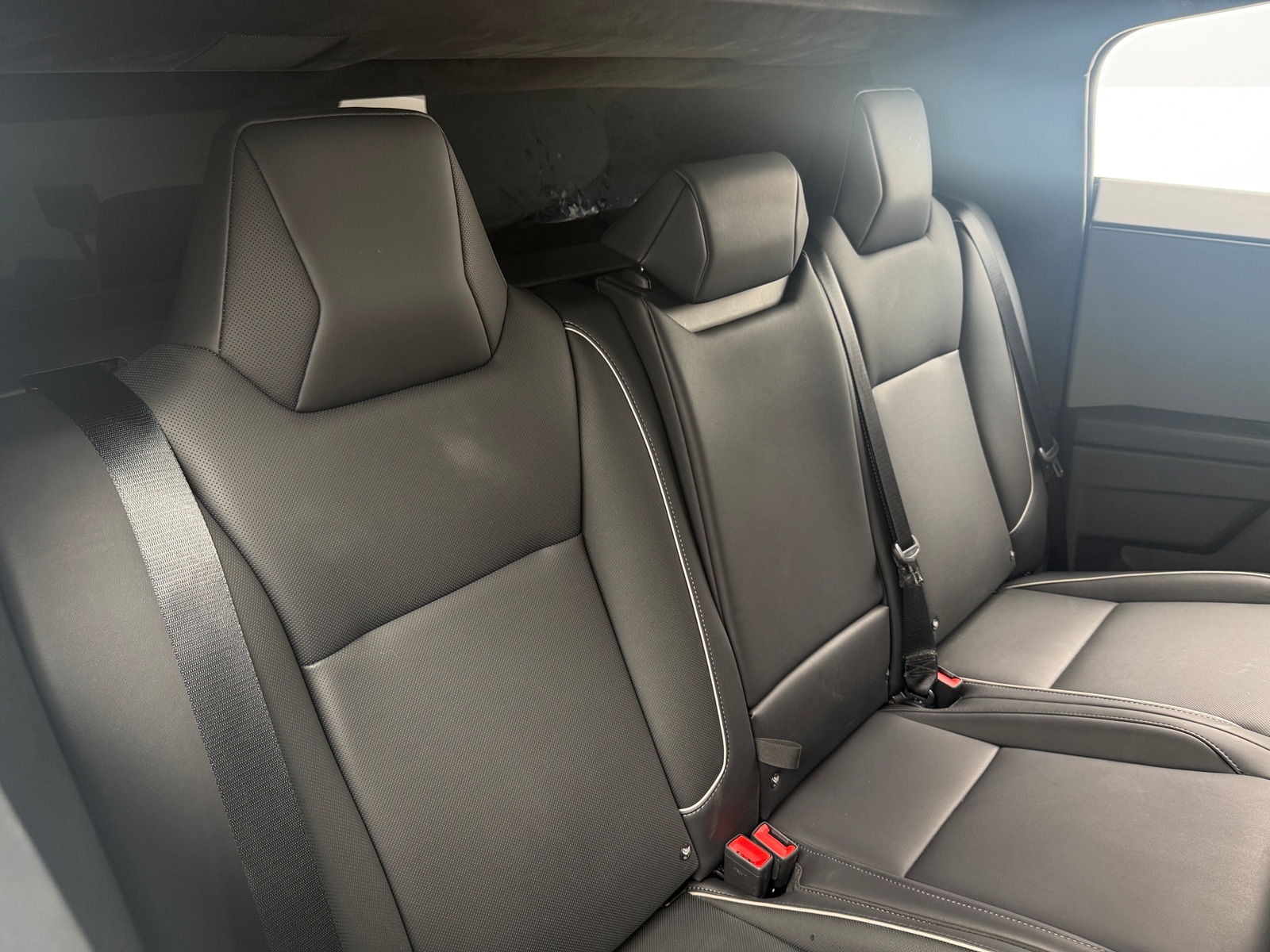 Thumbnail: 2025 Tesla Cybertruck - 5