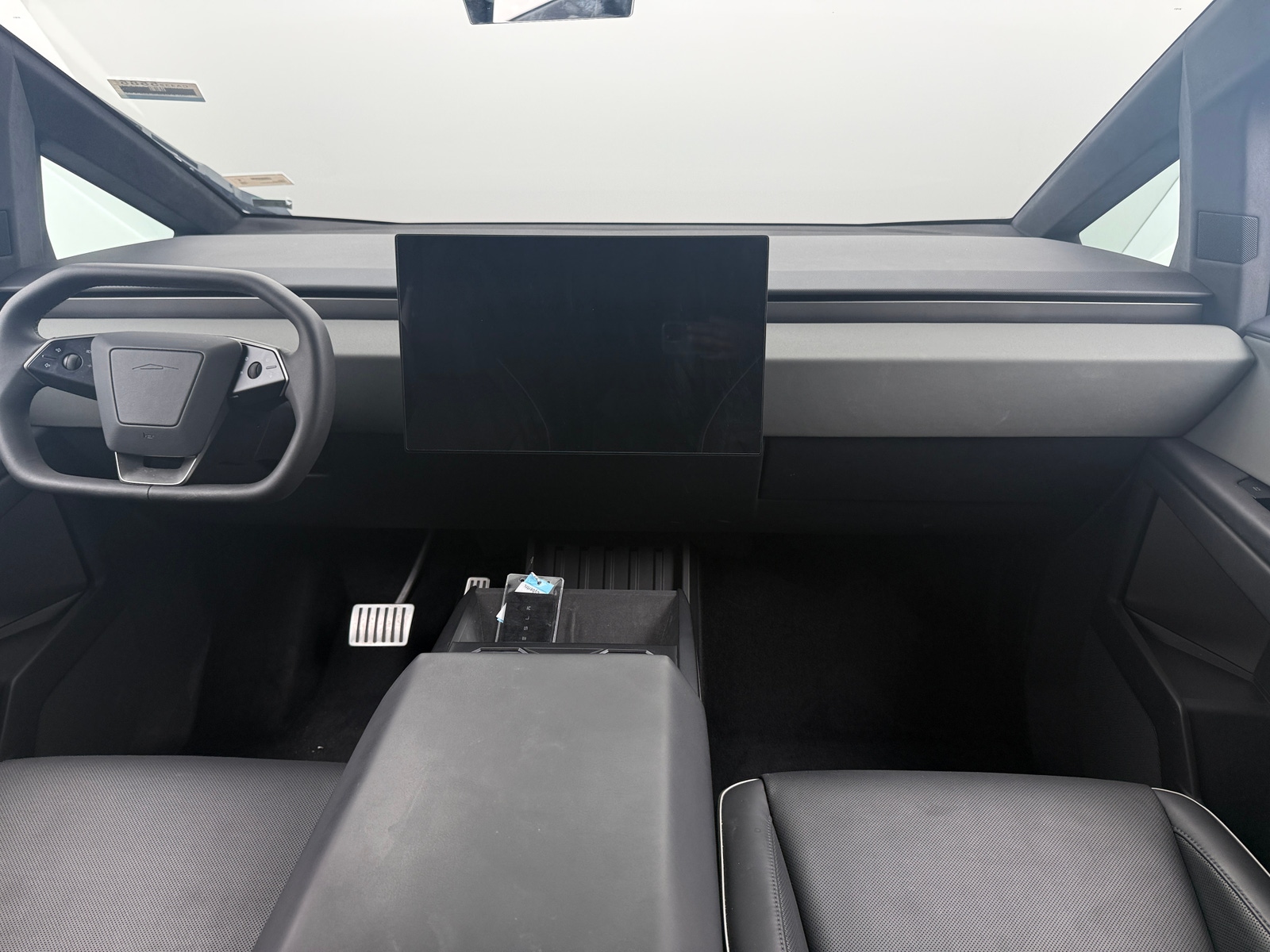 Thumbnail: 2025 Tesla Cybertruck - 2