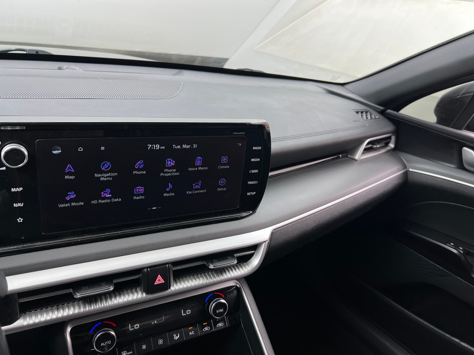 Thumbnail: 2023 Kia K5 - 4