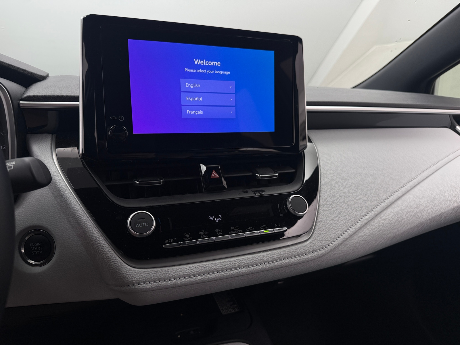 Thumbnail: 2025 Toyota Corolla - 4