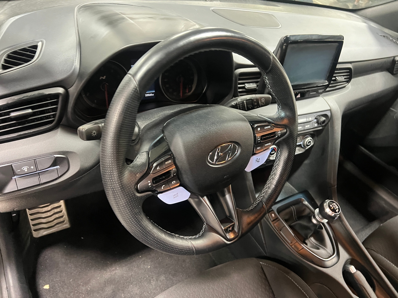 Thumbnail: 2020 Hyundai Veloster - 5