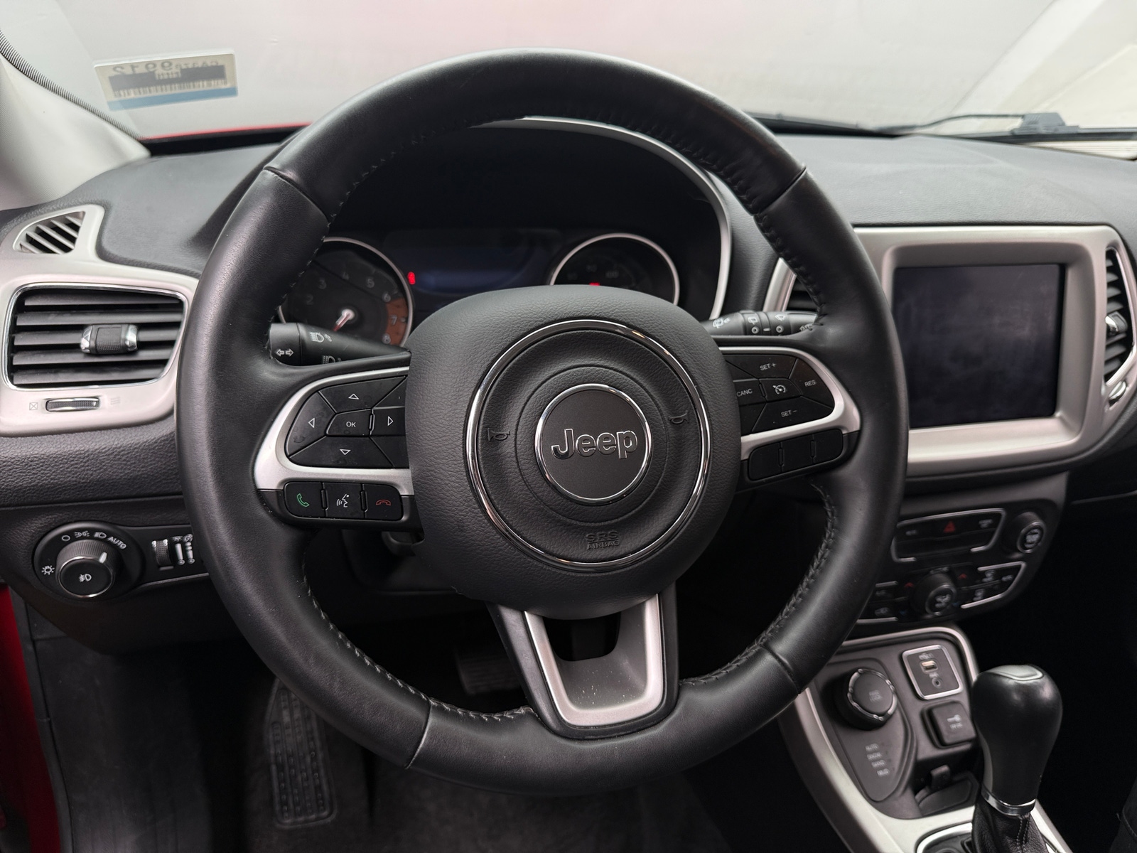 Thumbnail: 2019 Jeep Compass - 4