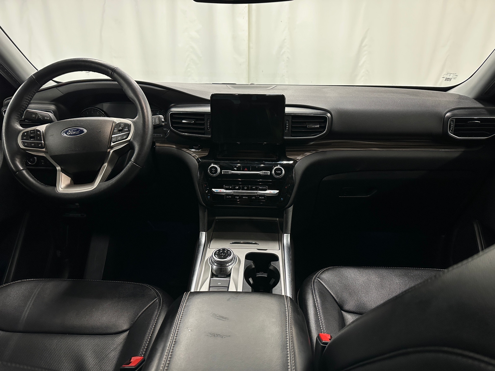 Thumbnail: 2024 Ford Explorer - 2