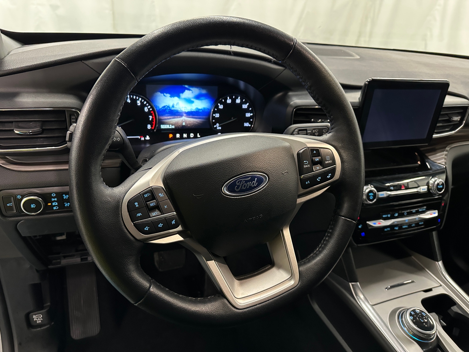 Thumbnail: 2024 Ford Explorer - 4