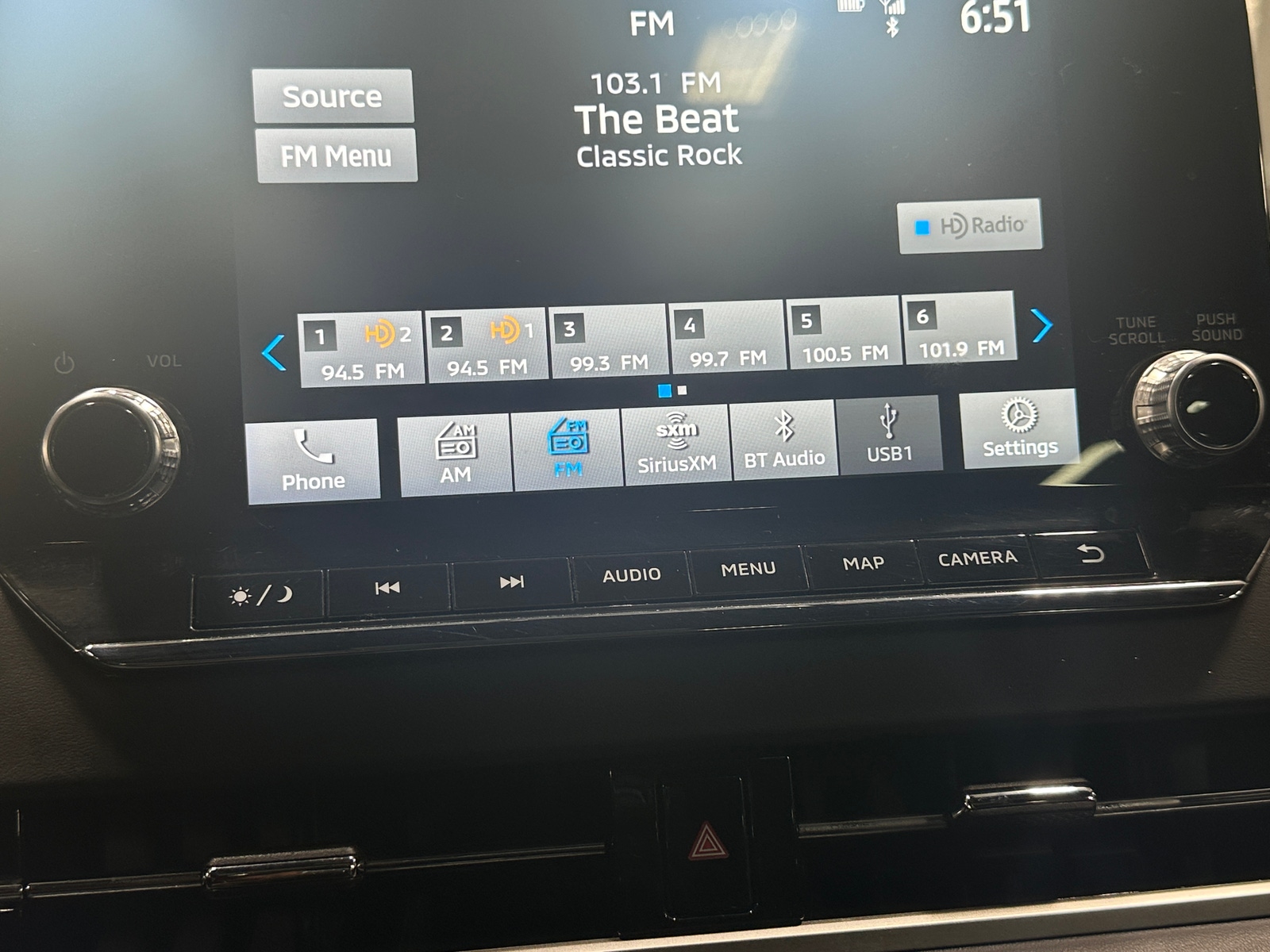 Thumbnail: 2023 Mitsubishi Outlander - 3