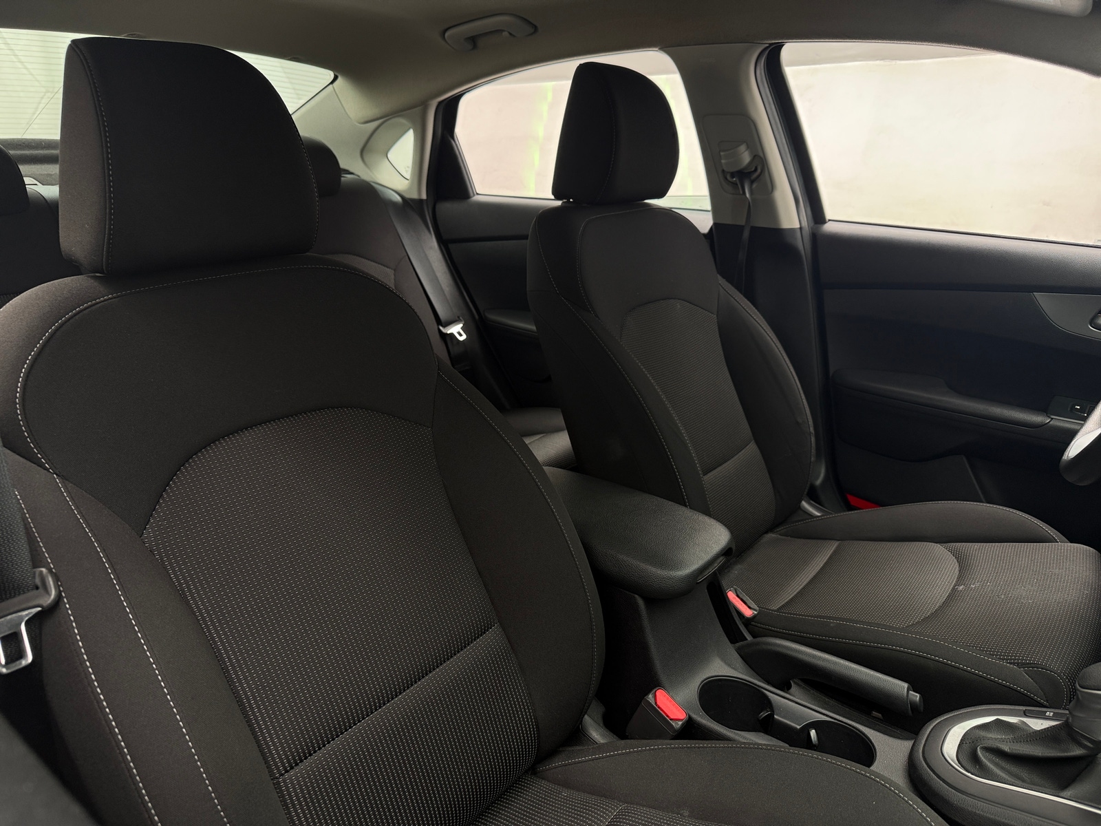 Thumbnail: 2019 Kia Forte - 2