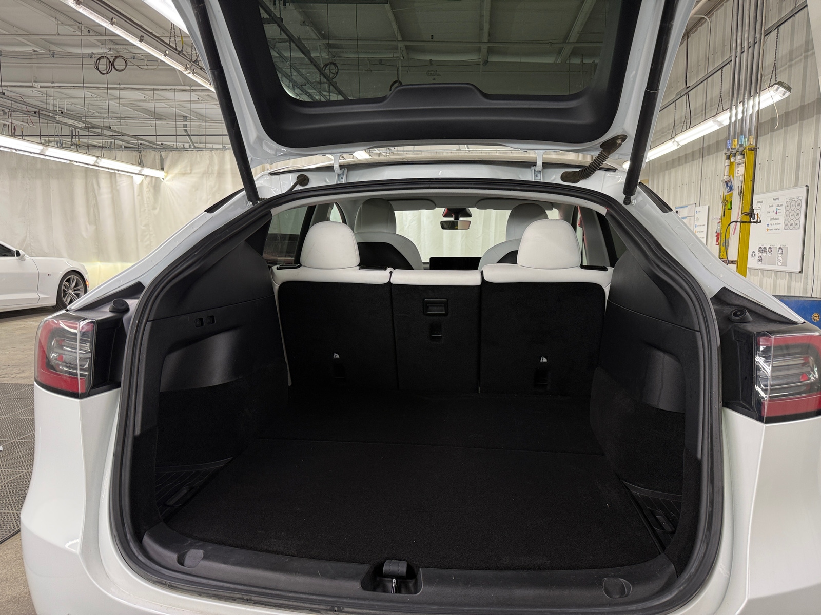 Thumbnail: 2021 Tesla Model Y - 6