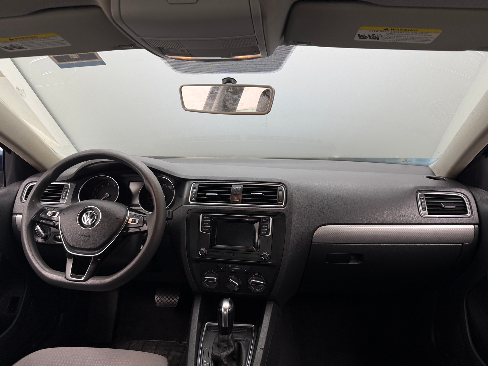 Thumbnail: 2017 Volkswagen Jetta - 3